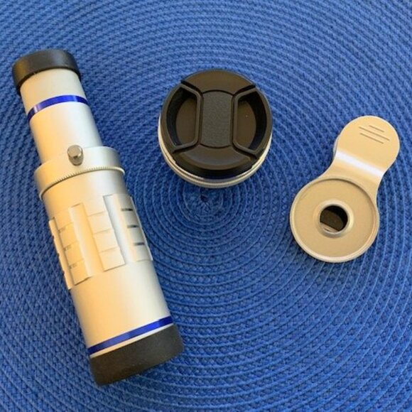 Professional Lens for Cell Phone - Picture 1 of 3